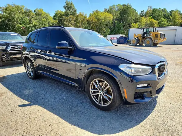 5UXTR7C58KLF36975 — 2019 BMW X3, фото 4 с аукциона Copart, Мелкие вмятины и царапины