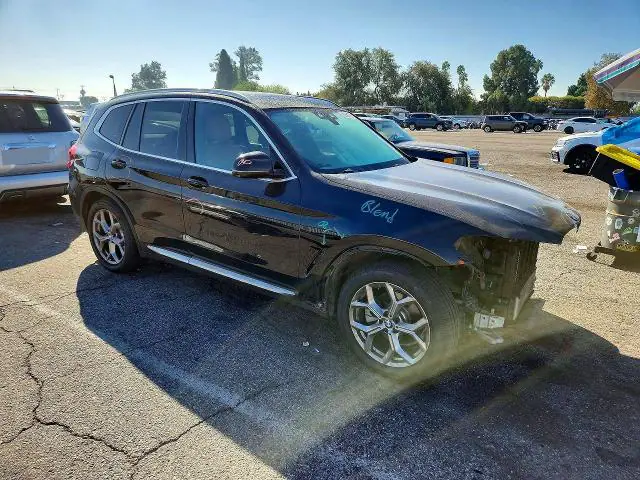 5UXTY5C0XLLT38571 — 2020 BMW X3, фото 4 с аукциона Copart 29.09.2026, Передняя часть