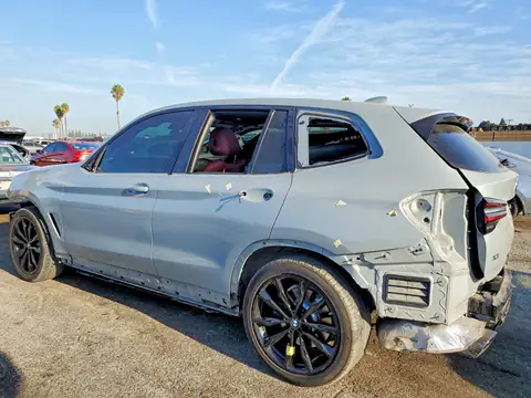5UX83DP08N9K21242 — 2022 BMW X3, фото 2 с аукциона Copart 29.09.2026, Передняя часть