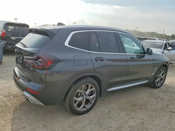 WBX57DP04PN218585 — 2023 BMW X3, фото 3 с аукциона Copart, Подтопление