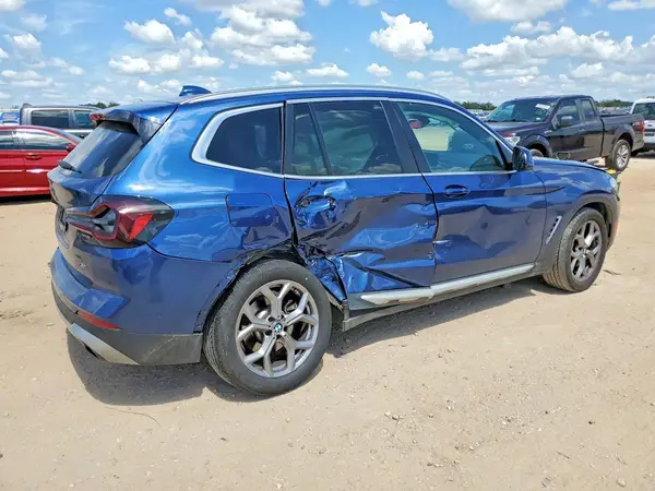 5UX43DP0XR9T60275 — 2024 BMW X3, фото 3 с аукциона Copart, Боковая часть