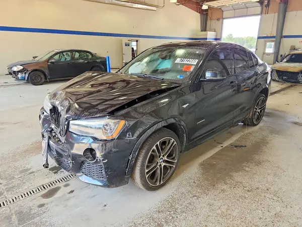 5UXXW5C56G0N93230 — 2016 BMW X4, Передняя часть (Front End), фото до ремонта