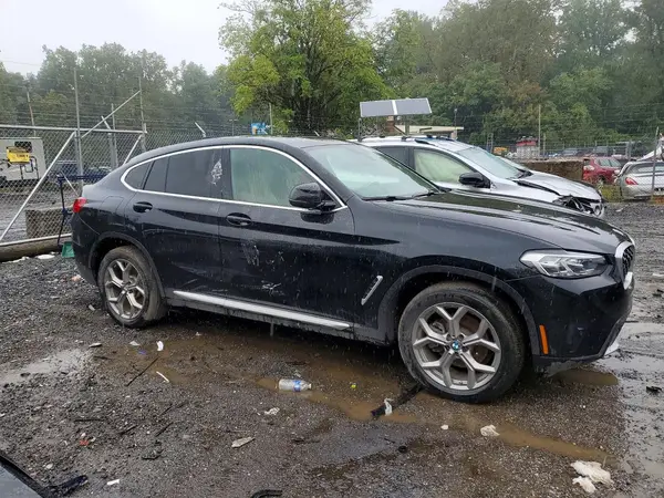 5UX33DT0XN9K52265 — 2022 BMW X4, фото 4 с аукциона Copart, Мелкие вмятины и царапины