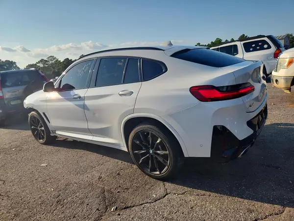 5UX33DT01N9L25720 — 2022 BMW X4, фото 2 с аукциона Copart 12.10.2026, Передняя часть