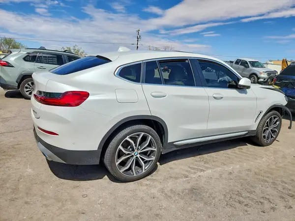 5UX33DT0XS9Z64786 — 2025 BMW X4, фото 3 с аукциона Copart, Передняя часть