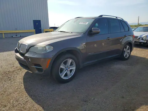 5UXZW0C54BL662631 — 2011 BMW X5, Боковая часть (Side), фото до ремонта