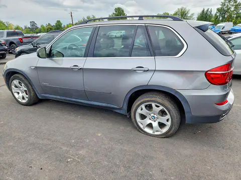 2011 BMW X5 VIN 5UXZV8C5XBL421531 фото 2