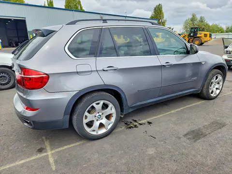 2011 BMW X5 VIN 5UXZV8C5XBL421531 фото 3