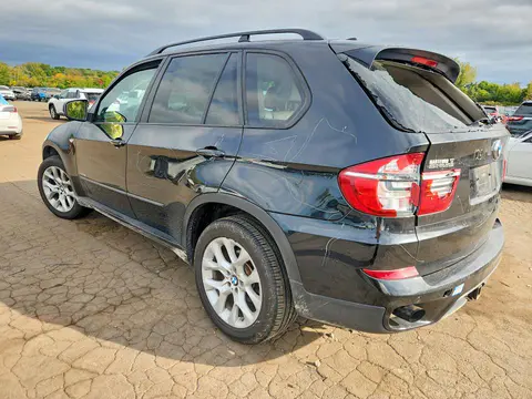 2011 BMW X5 VIN 5UXZV4C55BL738030 фото 2