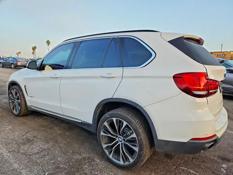 2015 BMW X5 VIN 5UXKS4C56F0N05663 фото 2