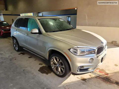 2015 BMW X5 xDrive35I VIN 5UXKR0C58F0K52754 фото 4