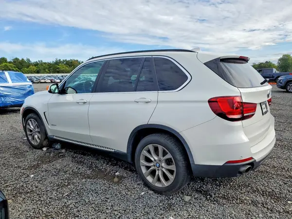 5UXKR0C59G0S90902 — 2016 BMW X5, фото 2 с аукциона Copart 13.10.2026, Подтопление