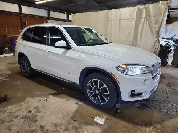 5UXKR0C57G0S89344 — 2016 BMW X5, фото 4 с аукциона Copart, Подтопление