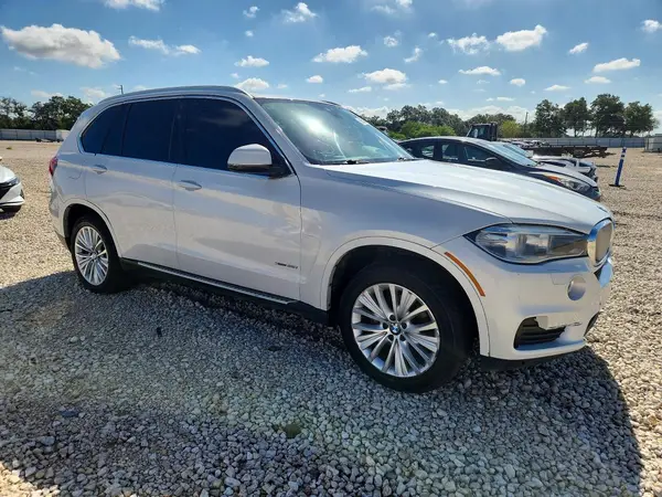5UXKR0C59G0P20914 — 2016 BMW X5, фото 4 с аукциона Copart, Мелкие вмятины и царапины