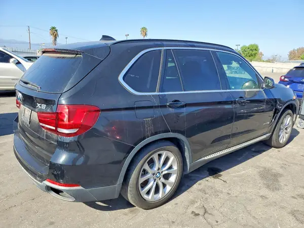 5UXKT0C50G0S77344 — 2016 BMW X5, фото 3 с аукциона Copart 15.10.2026, Мелкие вмятины и царапины
