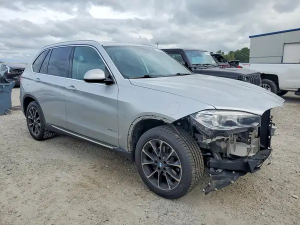 5UXKR0C55G0P30341 — 2016 BMW X5, фото 4 с аукциона Copart 28.09.2026, Передняя часть