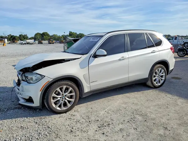 5UXKR0C5XG0U10674 — 2016 BMW X5, Передняя часть (Front End), фото до ремонта