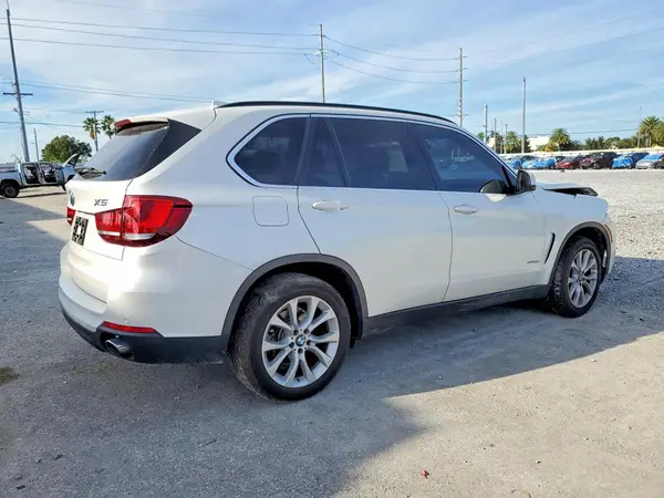 5UXKR0C5XG0U10674 — 2016 BMW X5, фото 3 с аукциона Copart 13.10.2026, Передняя часть