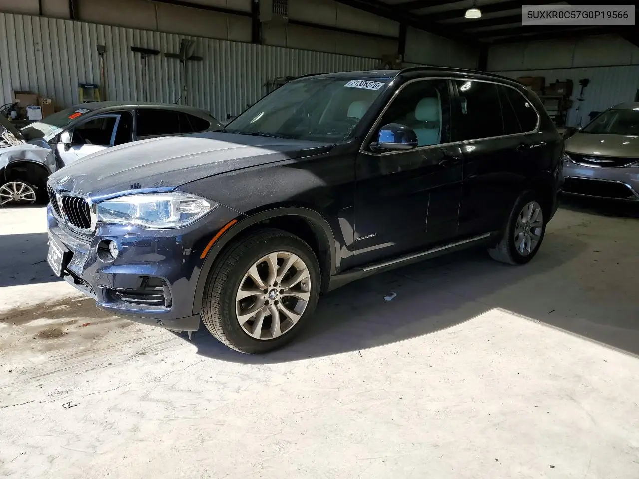 2016 BMW X5 xDrive35I VIN 5UXKR0C57G0P19566 фото 1