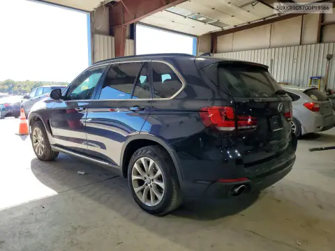 2016 BMW X5 xDrive35I VIN 5UXKR0C57G0P19566 фото 2