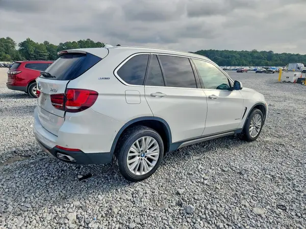 5UXKT0C31H0V95361 — 2017 BMW X5, фото 3 с аукциона Copart 13.10.2026, Мелкие вмятины и царапины