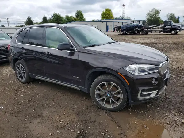 5UXKR0C31H0V82351 — 2017 BMW X5, фото 4 с аукциона Copart, Механические повреждения