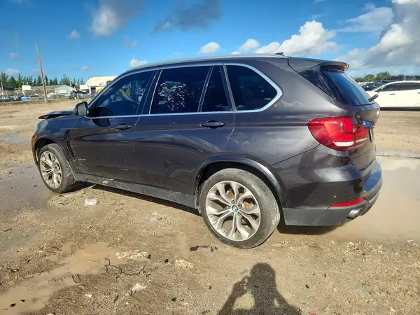 2017 BMW X5 VIN 5UXKR0C36H0X80438 фото 2