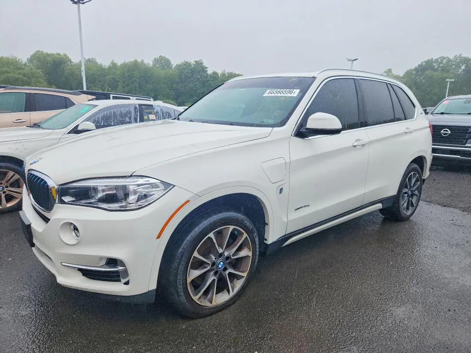 2018 BMW X5 VIN 5UXKT0C56J0W00500 фото 1