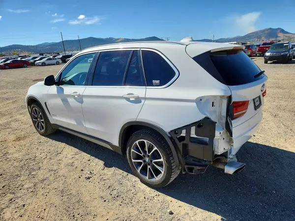 5UXKR0C56JL076097 — 2018 BMW X5, фото 2 с аукциона Copart 13.10.2026, Задняя часть