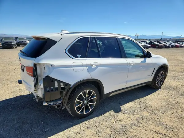 5UXKR0C56JL076097 — 2018 BMW X5, фото 3 с аукциона Copart 13.10.2026, Задняя часть