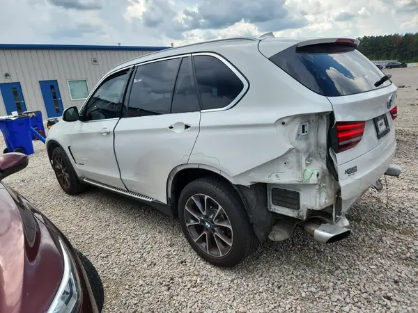 5UXKR2C55J0X07578 — 2018 BMW X5, фото 2 с аукциона Copart, Задняя часть