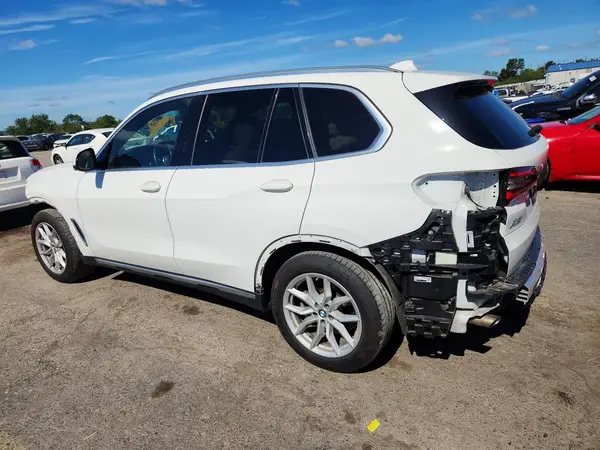 5UXCR6C06L9B02762 — 2020 BMW X5, фото 2 с аукциона Copart 29.09.2026, Передняя часть