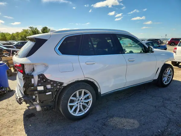 5UXCR6C06L9B02762 — 2020 BMW X5, фото 3 с аукциона Copart 29.09.2026, Передняя часть