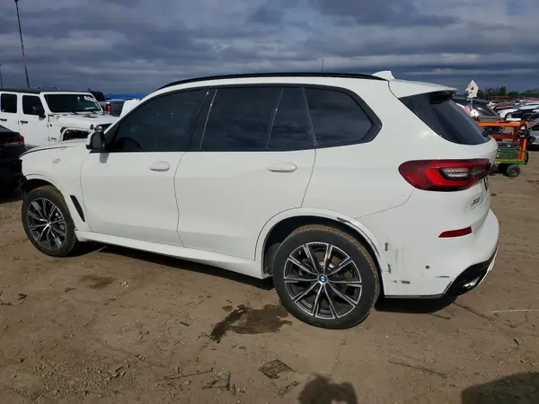 5UXCR6C09M9G64883 — 2021 BMW X5, фото 2 с аукциона Copart, Передняя часть