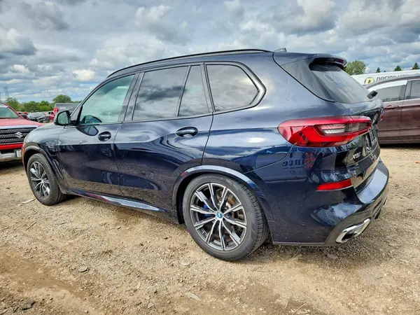 5UXTA6C07N9M48620 — 2022 BMW X5, фото 2 с аукциона Copart 13.10.2026, Естественный износ