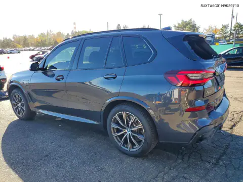 2022 BMW X5 xDrive45E VIN 5UXTA6C01N9K89710 фото 2