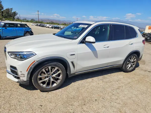5UXTA6C05P9P57702 — 2023 BMW X5, Передняя часть (Front End), фото до ремонта