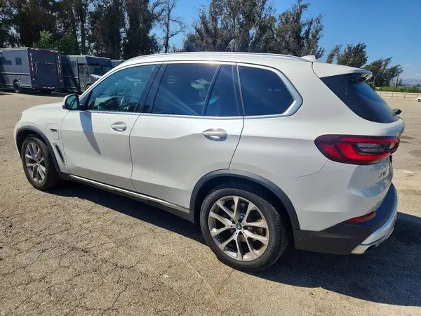 5UXTA6C05P9P57702 — 2023 BMW X5, фото 2 с аукциона Copart, Передняя часть