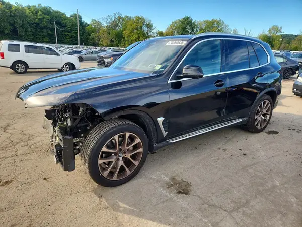 5UX23EU06R9S21570 — 2024 BMW X5, Передняя часть (Front End), фото до ремонта
