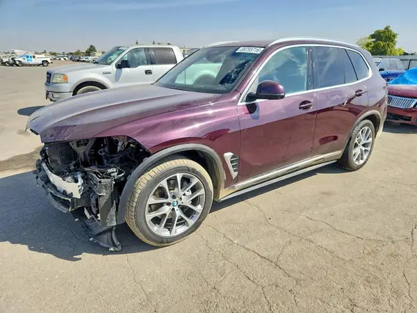 5UX23EU08S9Y84144 — 2025 BMW X5, Передняя часть (Front End), фото до ремонта