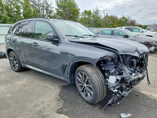 5UX23EU06T9485895 — 2026 BMW X5, фото 4 с аукциона Copart, Передняя часть
