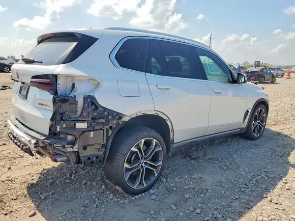 5UX43EU02T9110157 — 2026 BMW X5, фото 3 с аукциона Copart, Задняя часть