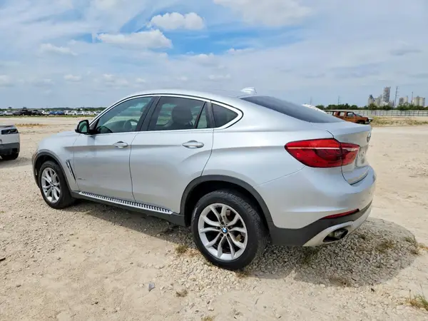 5UXKU2C59G0N80051 — 2016 BMW X6, фото 2 с аукциона Copart, Механические повреждения