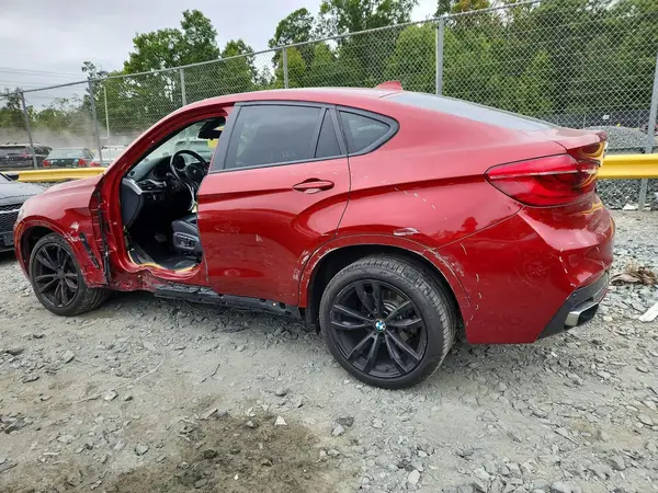 5UXKU2C52J0X51066 — 2018 BMW X6, фото 2 с аукциона Copart, Боковая часть