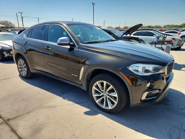 5UXKU2C57J0X49975 — 2018 BMW X6, фото 4 с аукциона Copart 05.10.2026, Мелкие вмятины и царапины