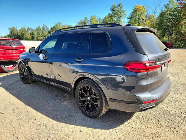 5UXCW2C0XL9A03248 — 2020 BMW X7, фото 2 с аукциона Copart 01.10.2026, Боковая часть