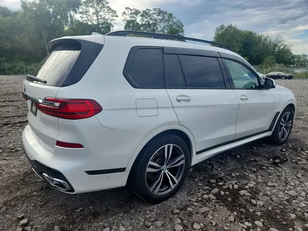 5UXCW2C09L9B00683 — 2020 BMW X7, фото 3 с аукциона Copart, Подтопление