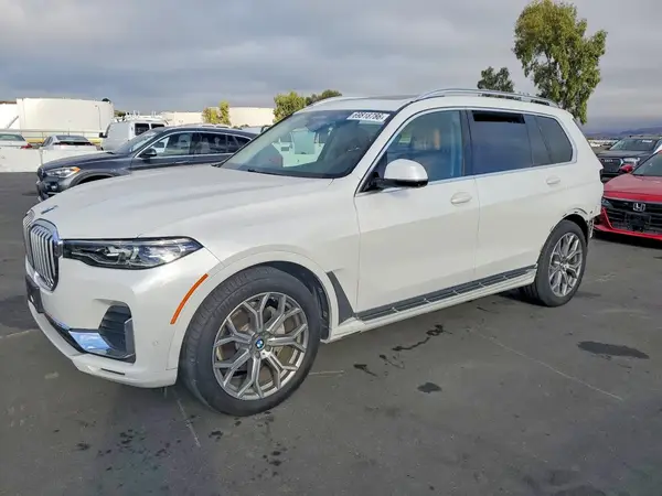 5UXCW2C02L9C89693 — 2020 BMW X7, Задняя часть (Rear End), фото до ремонта