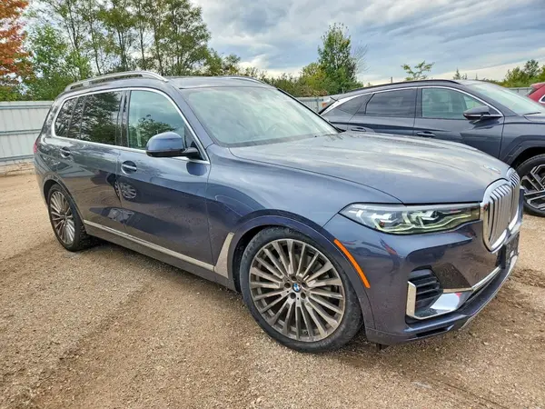 5UXCW2C07N9J34363 — 2022 BMW X7, фото 4 с аукциона Copart, Передняя часть