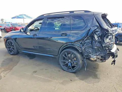 5UX23EM00S9W95763 — 2025 BMW X7, фото 2 с аукциона Copart 30.09.2026, Задняя часть